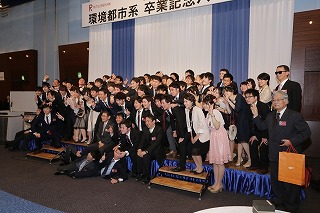 thumb_sotsugyou_party (64).jpg